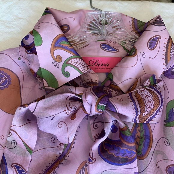 Diva by Dana Buchman Sheer 100% silk blouse with detachable tie/bow size L - Picture 3 of 5